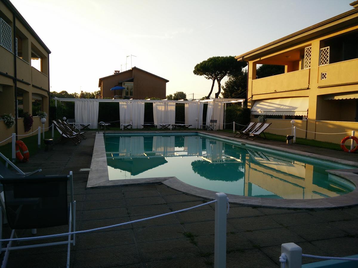 Il Palco residence Cinquale Esterno foto